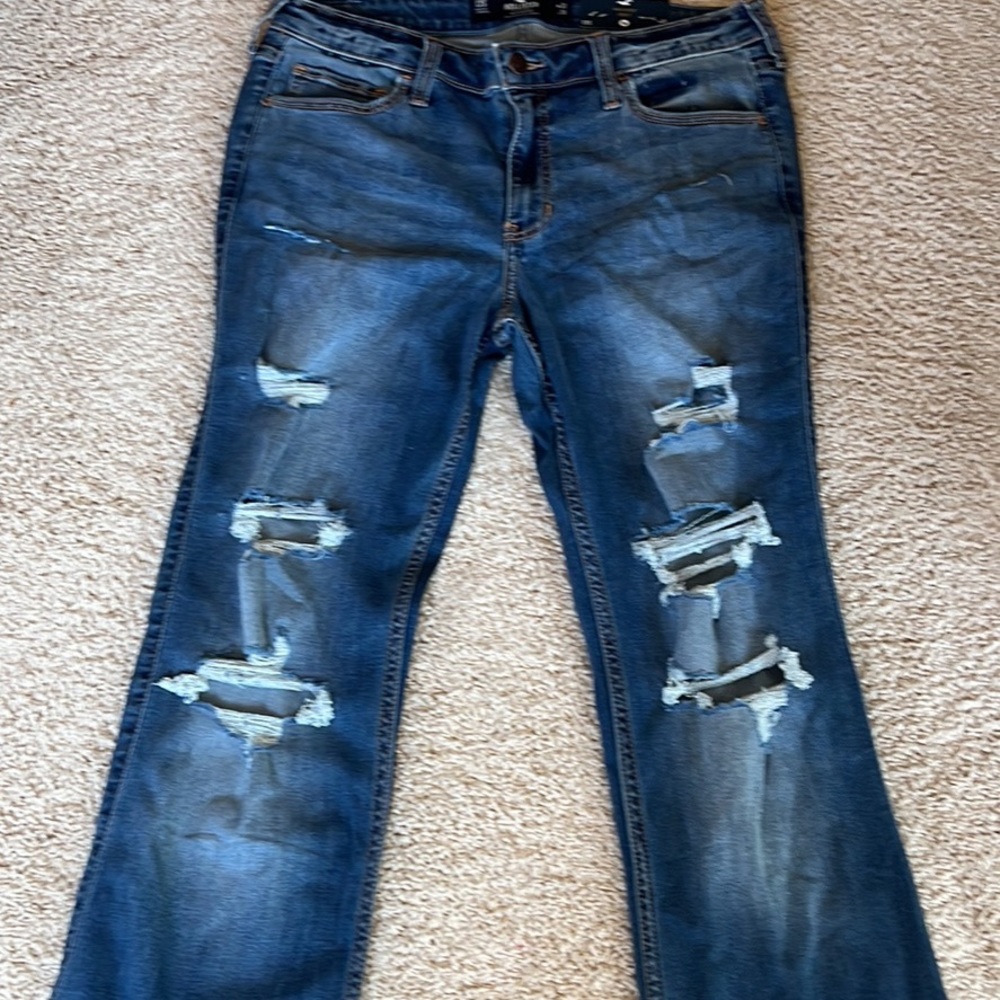 Ladies Hollister jeans size W31